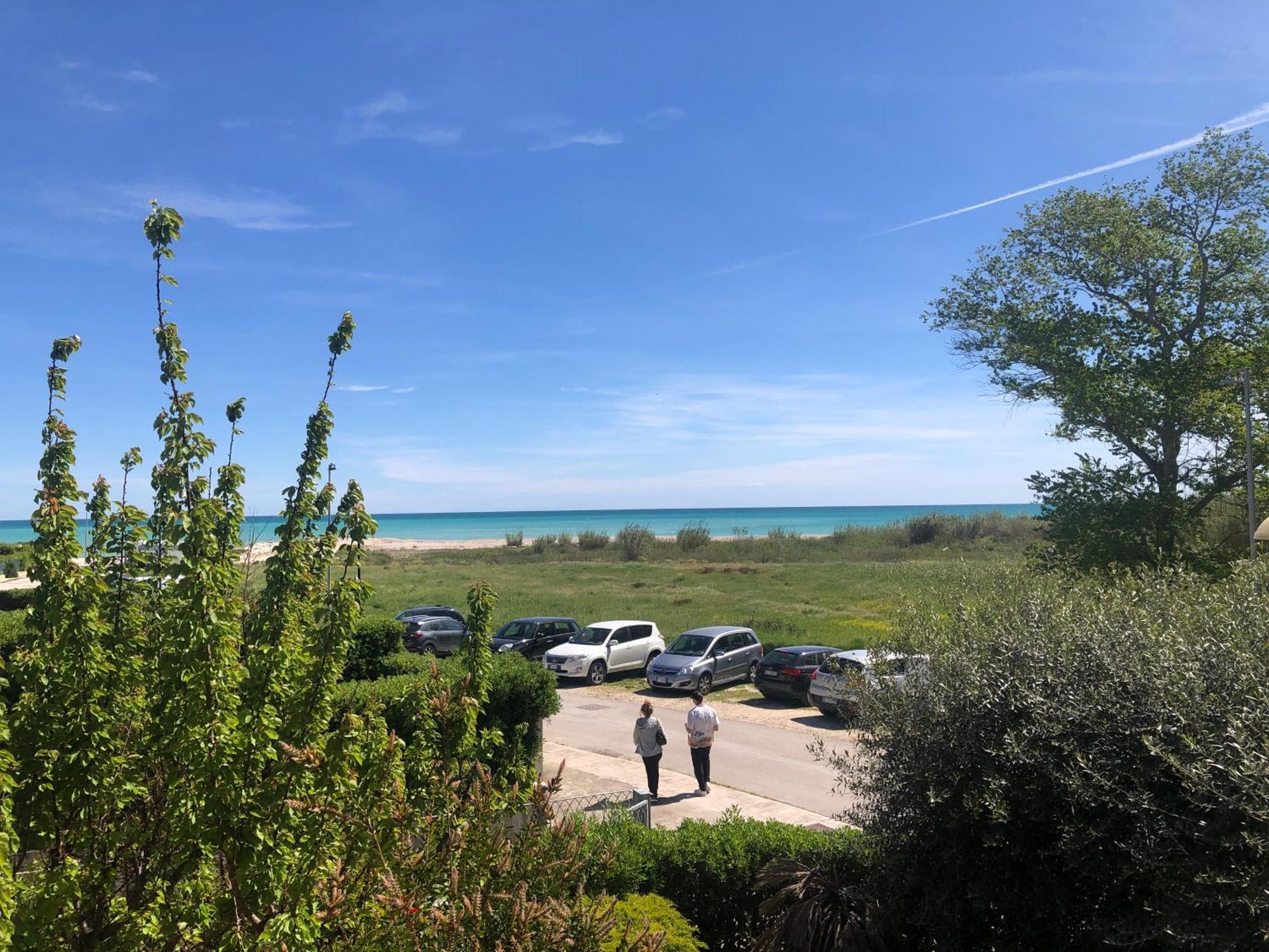 Marche Full Experience-Apartments Porto SantʼElpidio Exterior foto